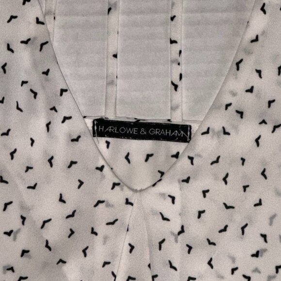 Harlowe & Graham Small Tank Top White w/Small Pattern - Picture 4 of 10